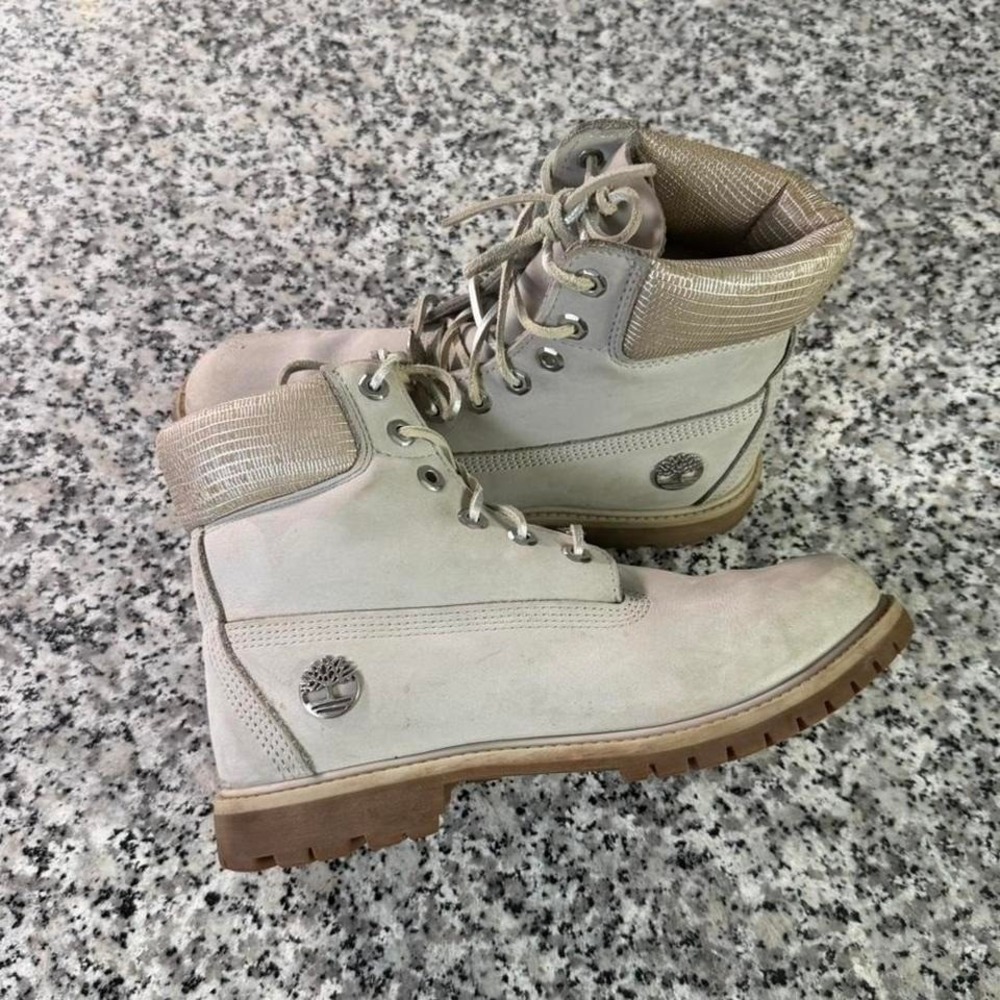 Timberland Women's Grey 6" Premium Waterproof Nubuck Boots W9